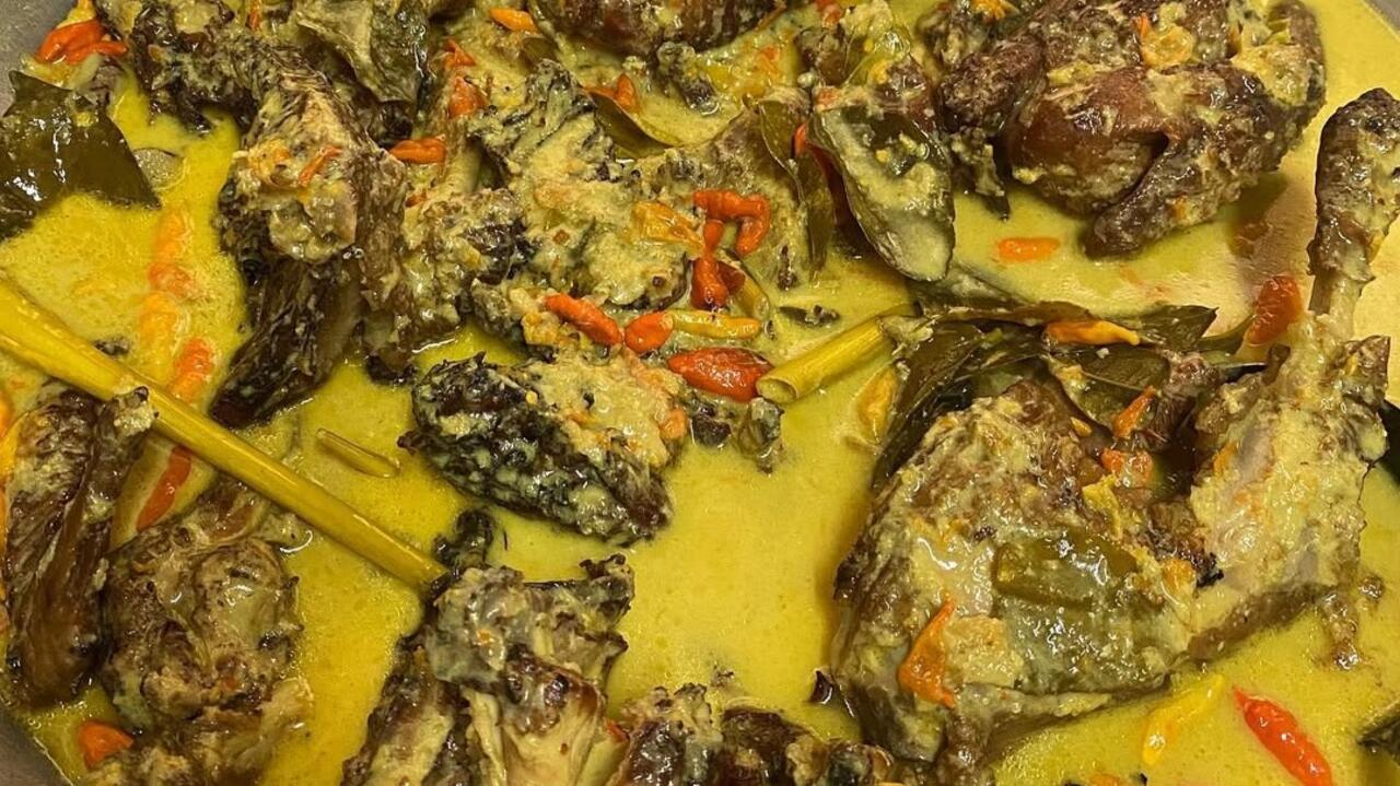 Filosofi Ayam Lodho Khas Trenggalek, Lengkap Resepnya